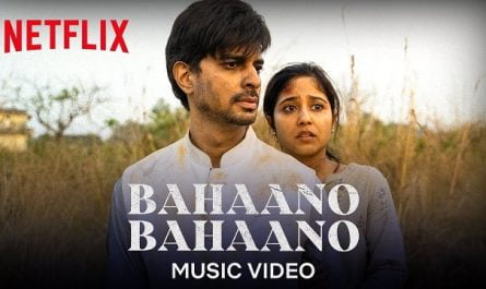 Yeh Kaali Kaali Ankhein - Bahaano Baahano Lyrics