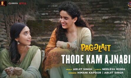 Arijit Singh - Thode Kam Ajnabi Lyrics In English (Translation)